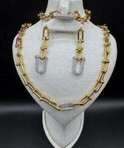 Ensemble, Tiffany